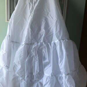 David's Bridal Layered Crinoline Petticoat Formal Wedding A line underskirt sz12